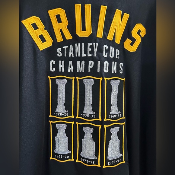 BOSTON BRUINS CCM 6 TIME NHL STANLEY CUP CHAMPIONS BANNER JACKET SIZE XL - Picture 5 of 7